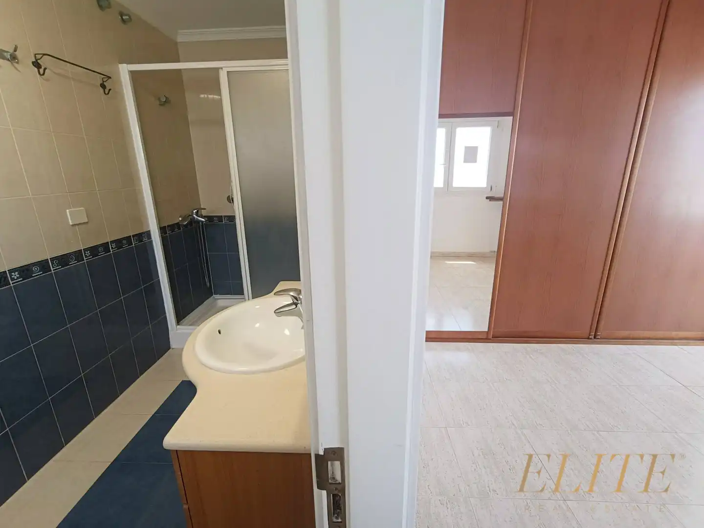 Baño de Piso en venta en Isleta - Puerto - Guanarteme