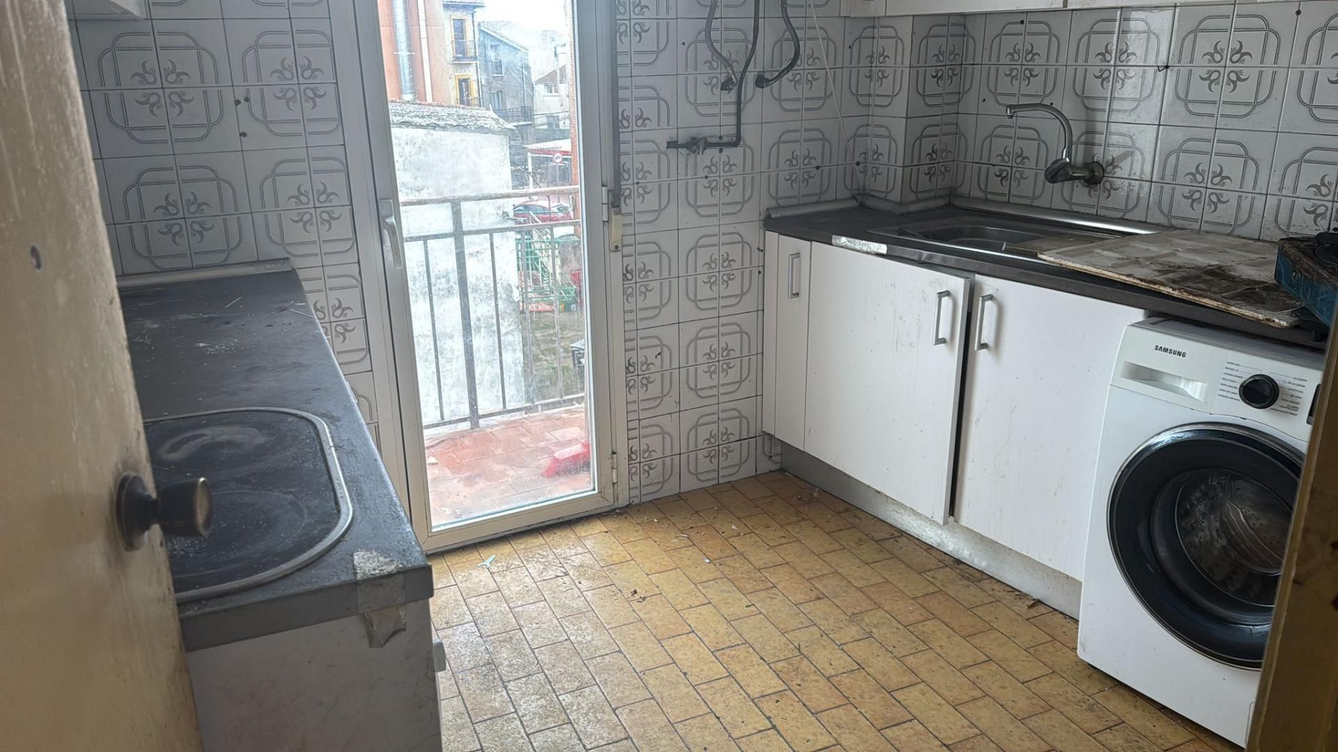 Cuina de Pis en venda en El Molar (Madrid) amb Calefacció, Terrassa i Balcó