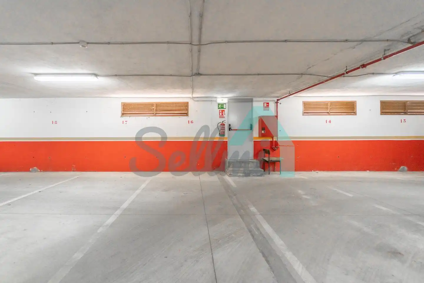 Parkplatz von Wohnung zum Verkauf in Aller mit Heizung, Terrasse und Abstellraum