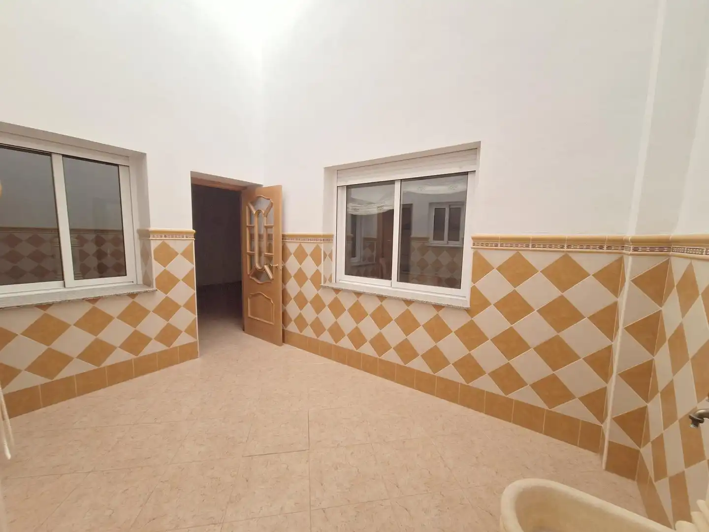 Casa o chalet en venta en Algueña con Calefacción, Balcón y Jacuzzi