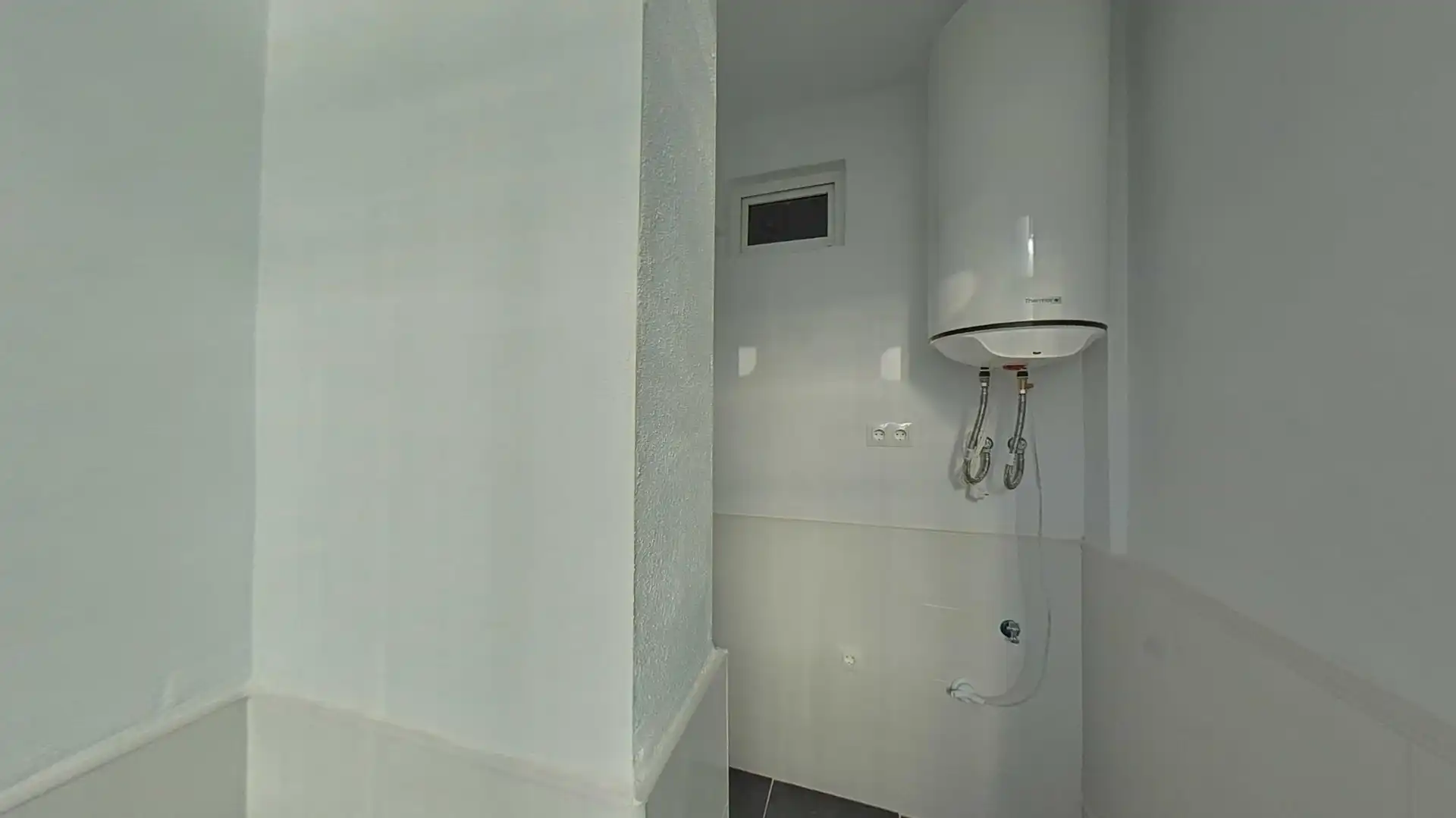Bathroom of Flat for sale in Málaga