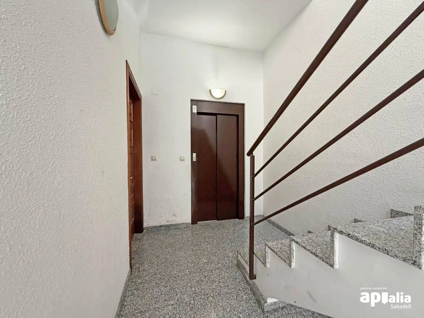 Piso en venta en Sabadell con Calefacción y Balcón