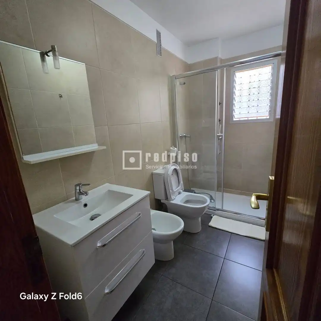 Baño de Piso en venta en San Cristóbal de la Laguna con Aire acondicionado, Calefacción y Jardín privado