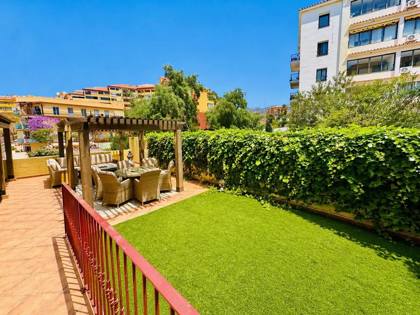 Jardín de Planta baja en venta en Fuengirola con Aire acondicionado, Parquet y Terraza