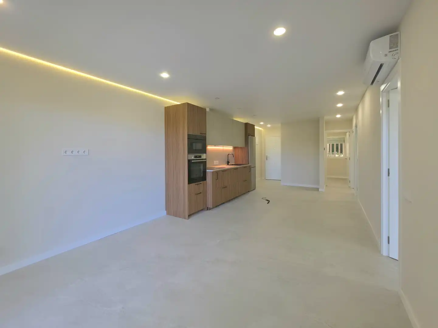 Piso con piscina en venta en Avenida Pintor Fernando Soria 12, imagen 8