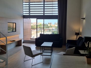 Loft con balcón en venta en Barrio de la Luz