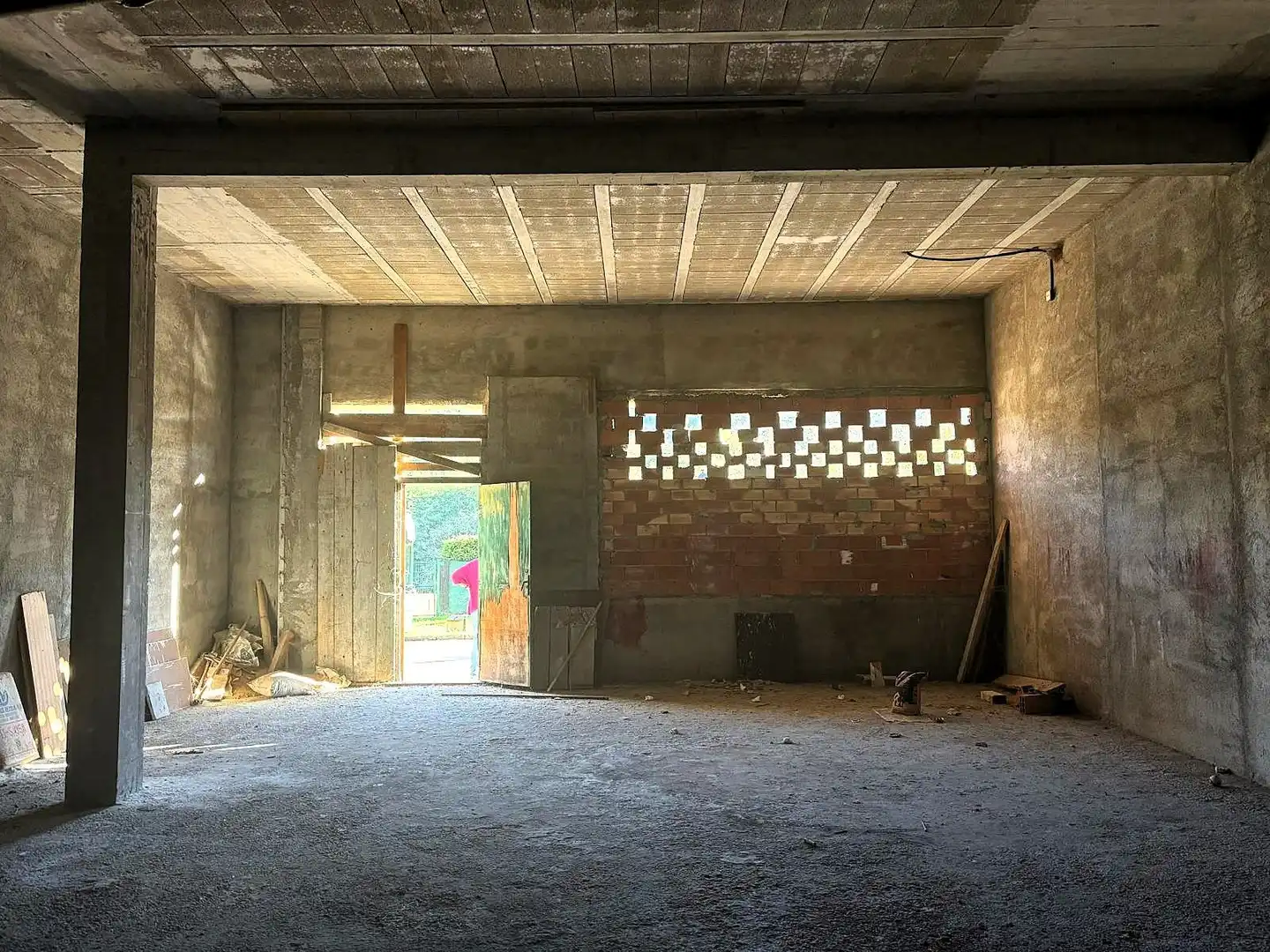 Commercial properties for sale in Larrabetzu