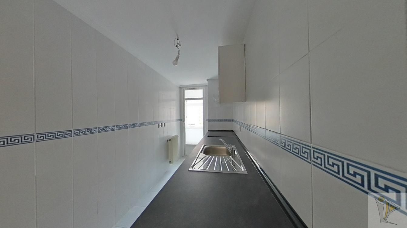 Kitchen of Flat for sale in  Madrid Capital  with Storage room