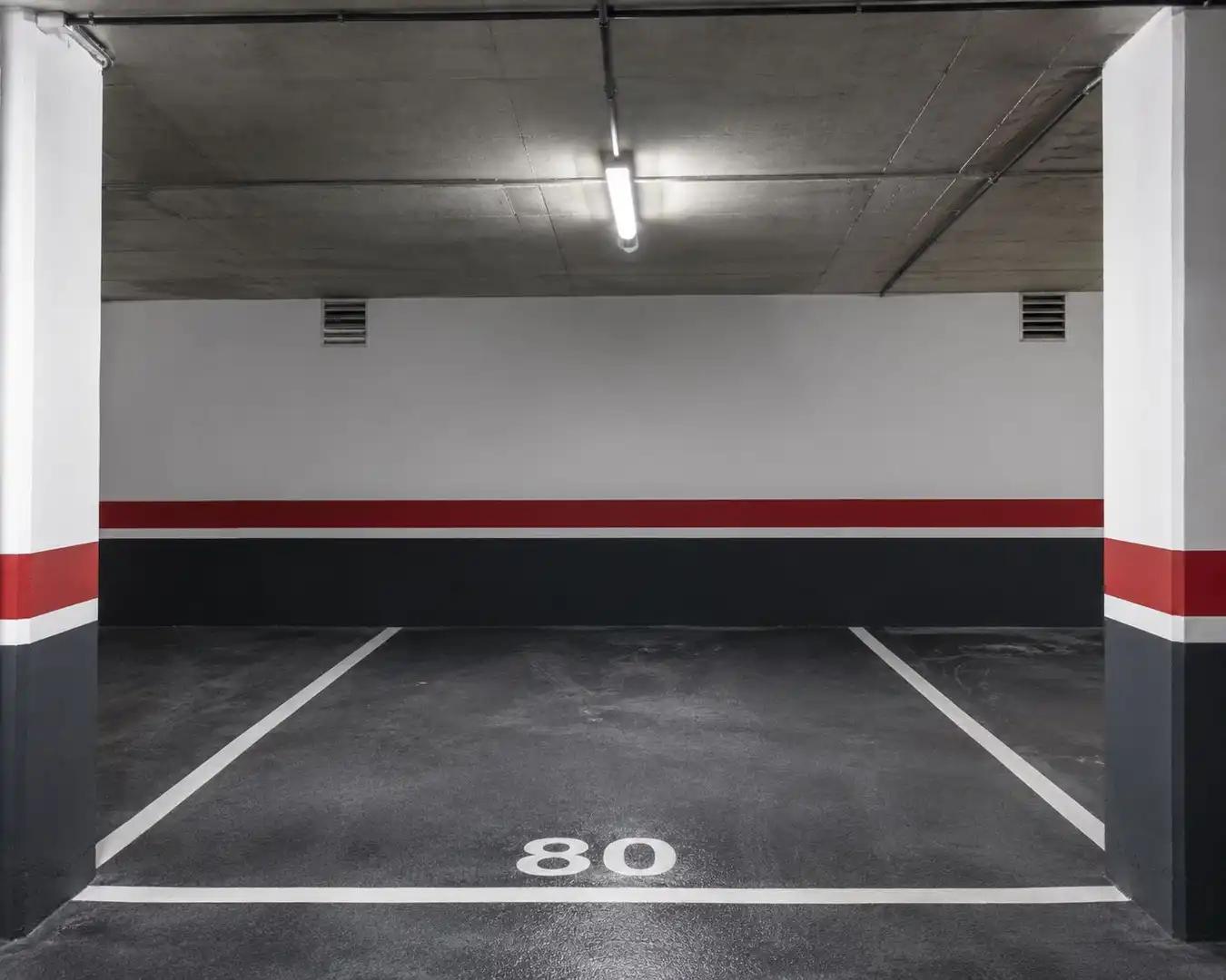 Aparcamiento en venta en Calle Los Angeles