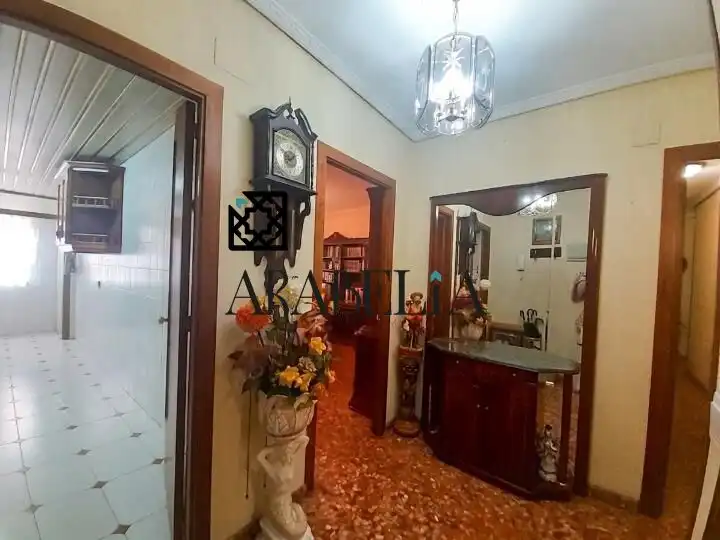 Flat with terrace for sale in Noroeste, imagen 2