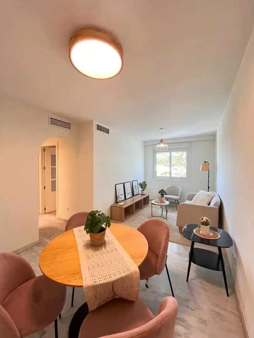 Sala de estar de Ático en venta en Rincón de la Victoria con Terraza, Trastero y Piscina comunitaria