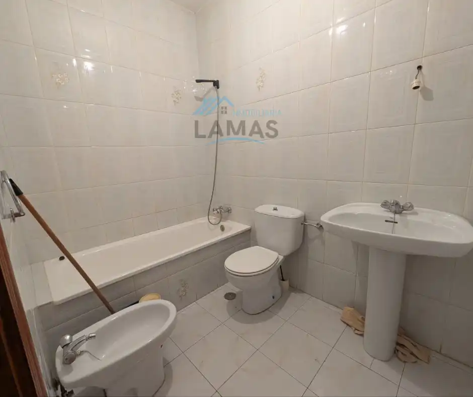 Baño de Casa adosada en venta en Peraleda de la Mata con Terraza