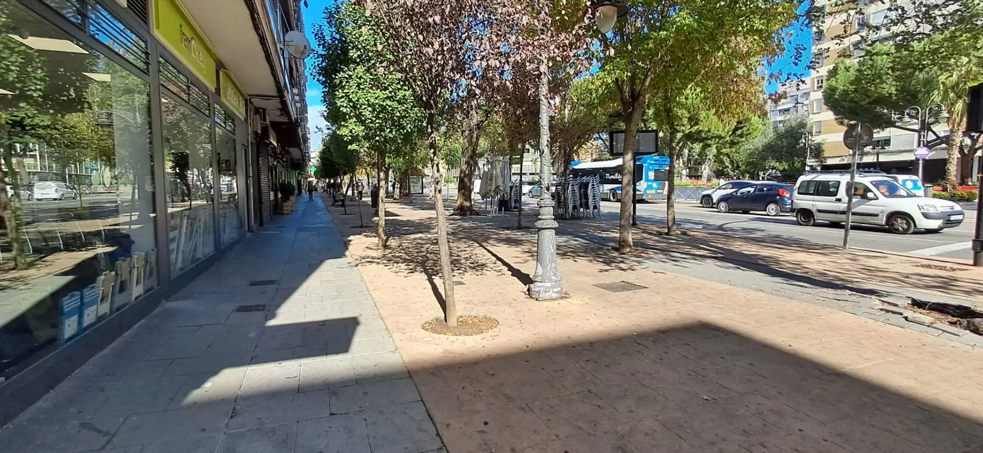 Local comercial en traspàs a Avenida Juan de la Cierva, imagen 3