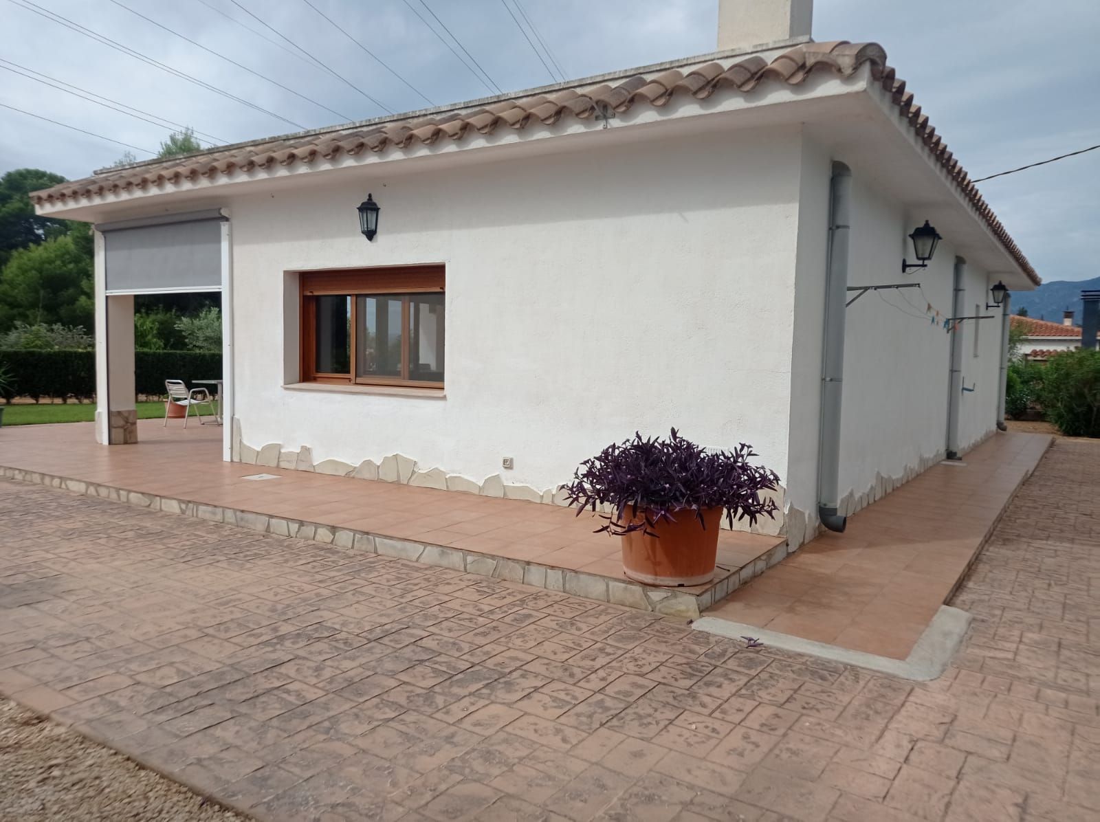 Vista exterior de Casa o xalet en venda en Tortosa amb Jardí privat i Traster