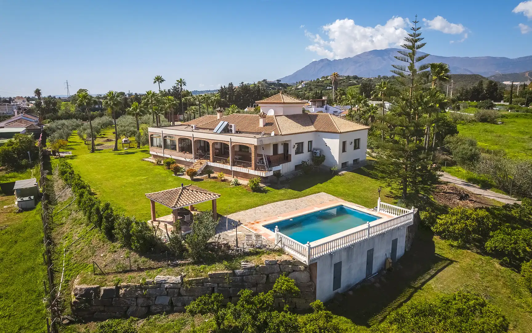 Casa con piscina en venta en Selwo, imagen 51