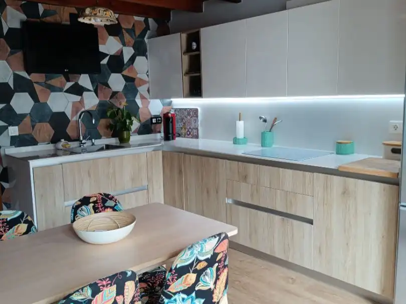 Cuina de Casa o xalet en venda en  Sevilla Capital amb Aire condicionat, Terrassa i Piscina