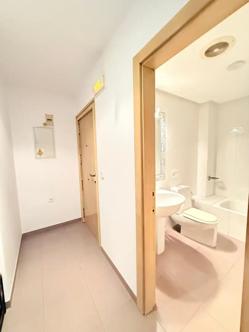 Piso con ascensor en venta en Rambla de Méndez Núñez, imagen 26