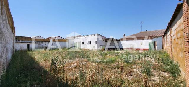 Terreno residencial en Venta en Paseo Ribera en Valdestillas