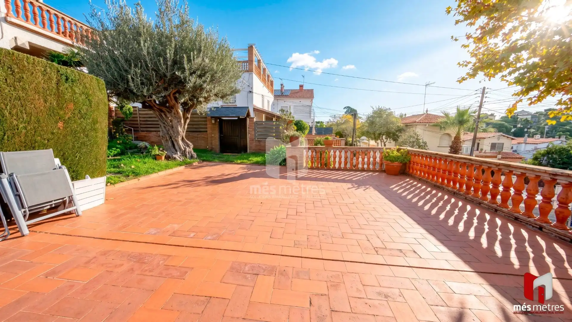 Terrassa de Casa o xalet en venda en El Masnou amb Calefacció, Jardí privat i Traster