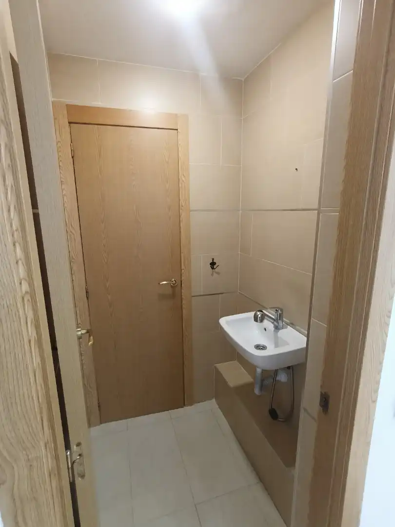 Badezimmer von Geschaftsraum zur Miete in Alcobendas mit Klimaanlage
