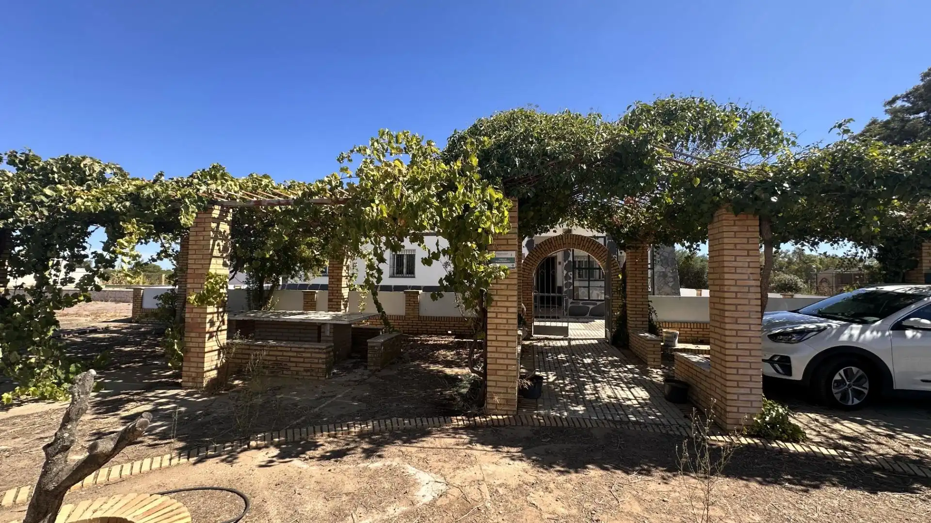 Country homes for sale in Gibraleón