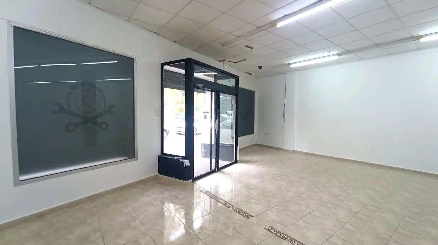 Business premises for sale in Doctor Artero Guirao, imagen 13