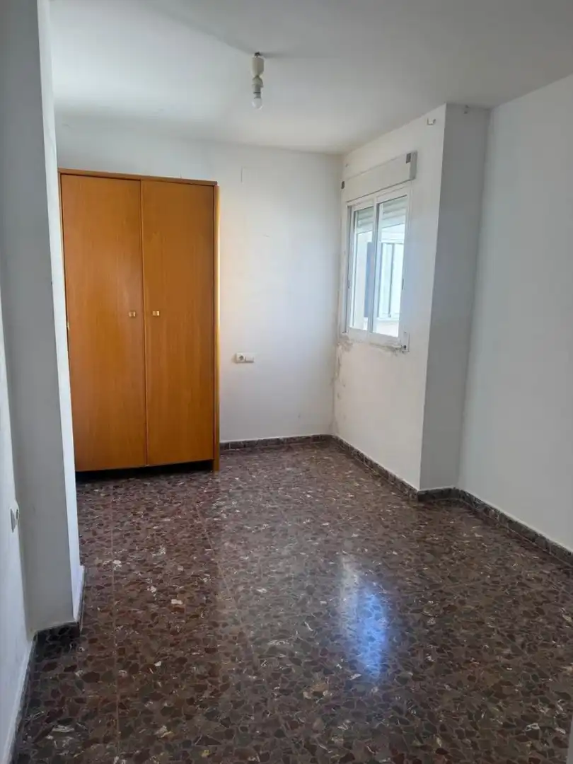 Habitación de Ático en venta en Alzira con Terraza y Alarma