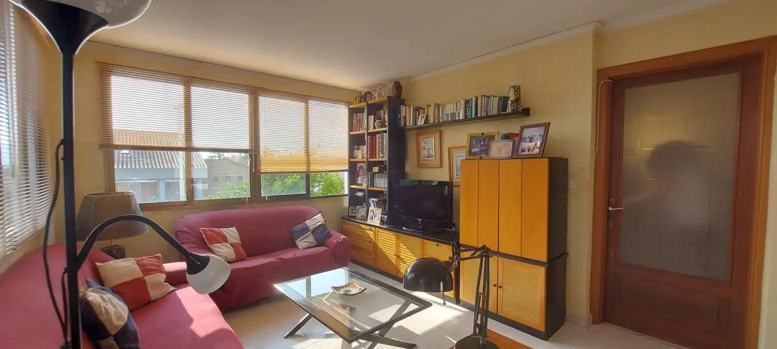 Sala d'estar de Casa o xalet en venda en Sagunto / Sagunt amb Aire condicionat, Jardí privat i Terrassa