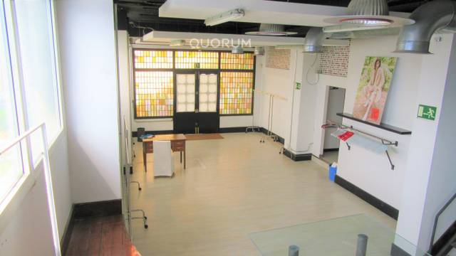 Local comercial en Venta en Begoña