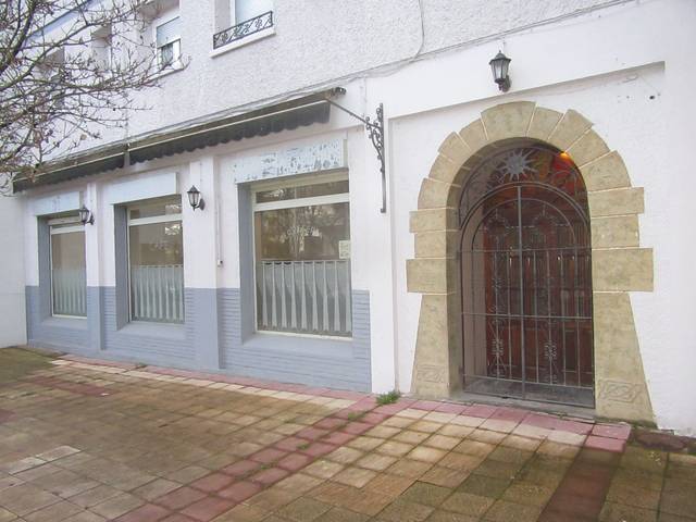 Local comercial en Venta en avenida Huesca, 8 en Sabiñánigo Centro - Aurín