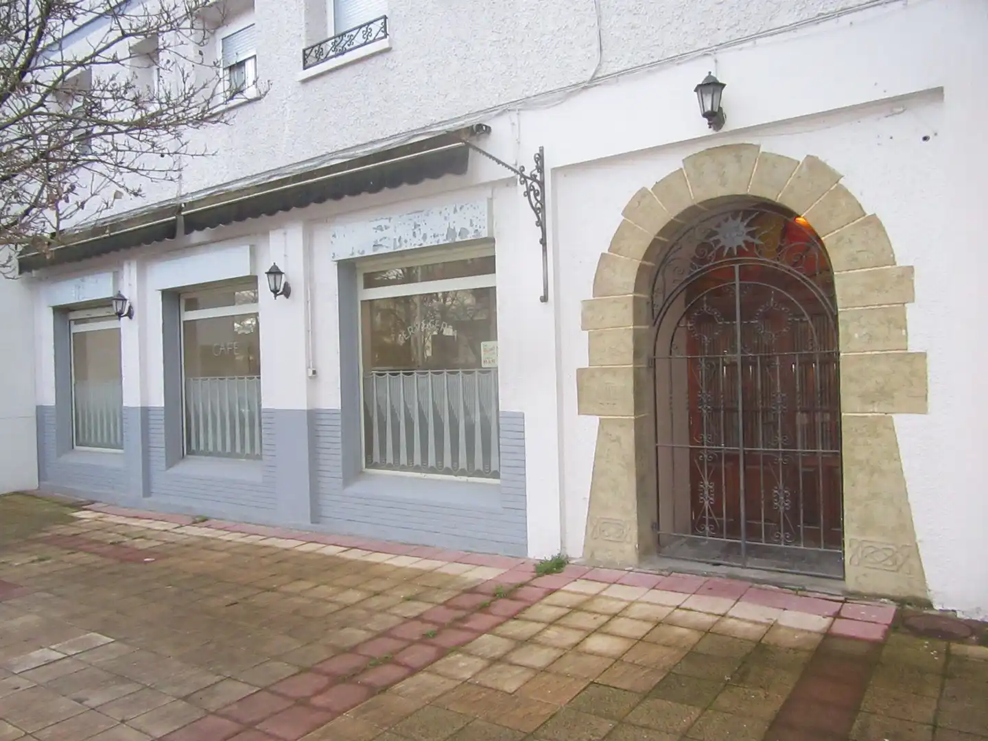 Local comercial en venda a avenida Huesca 8