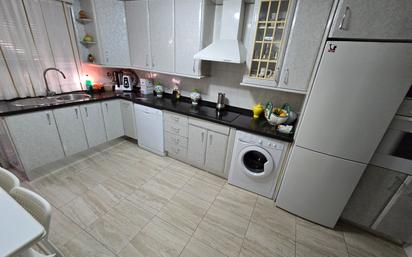 Kitchen of Single-family semi-detached for sale in Montequinto  with Terrace