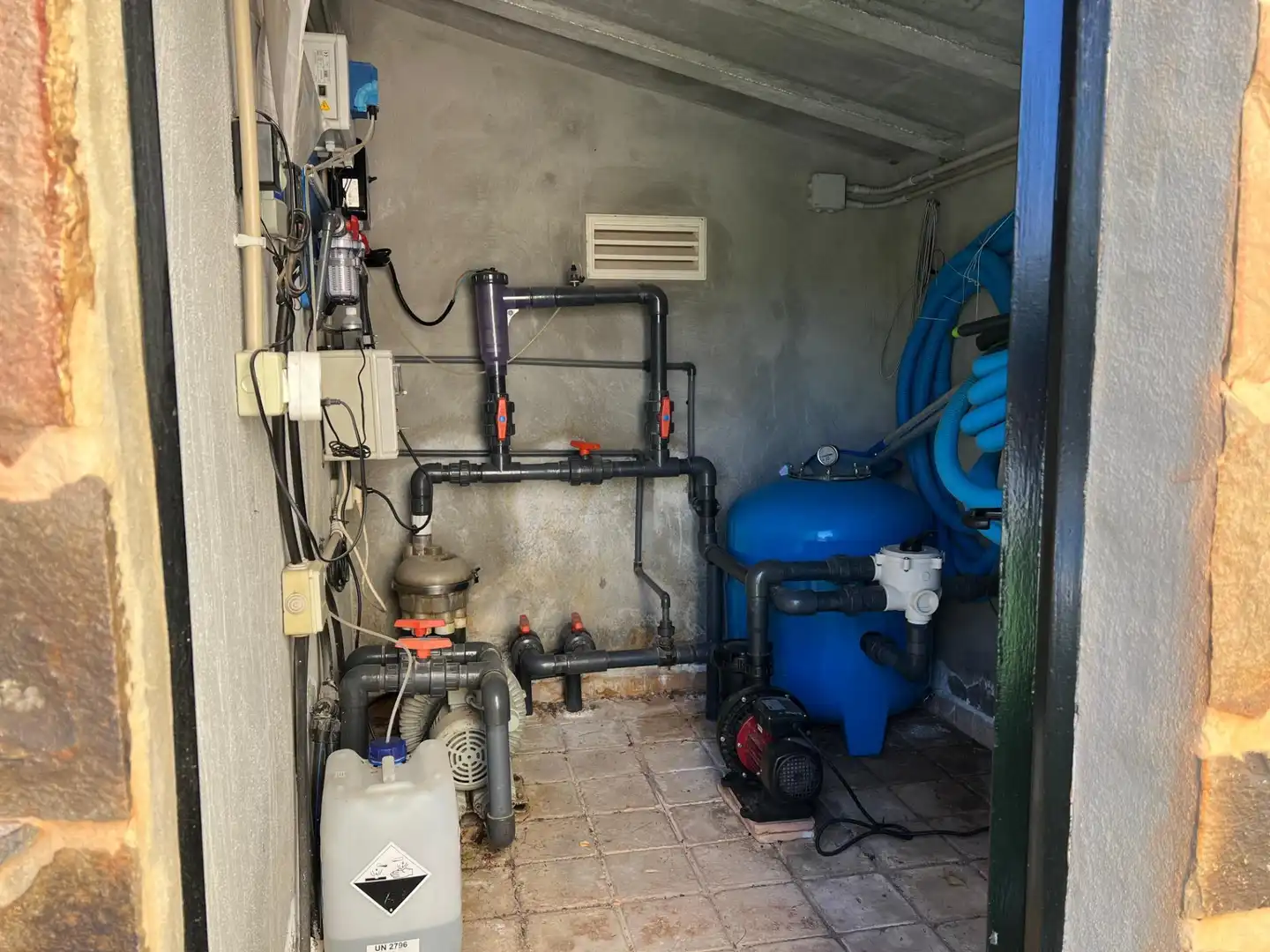Piscina de Casa o chalet en venta en Benidorm con Aire acondicionado, Jardín privado y Piscina