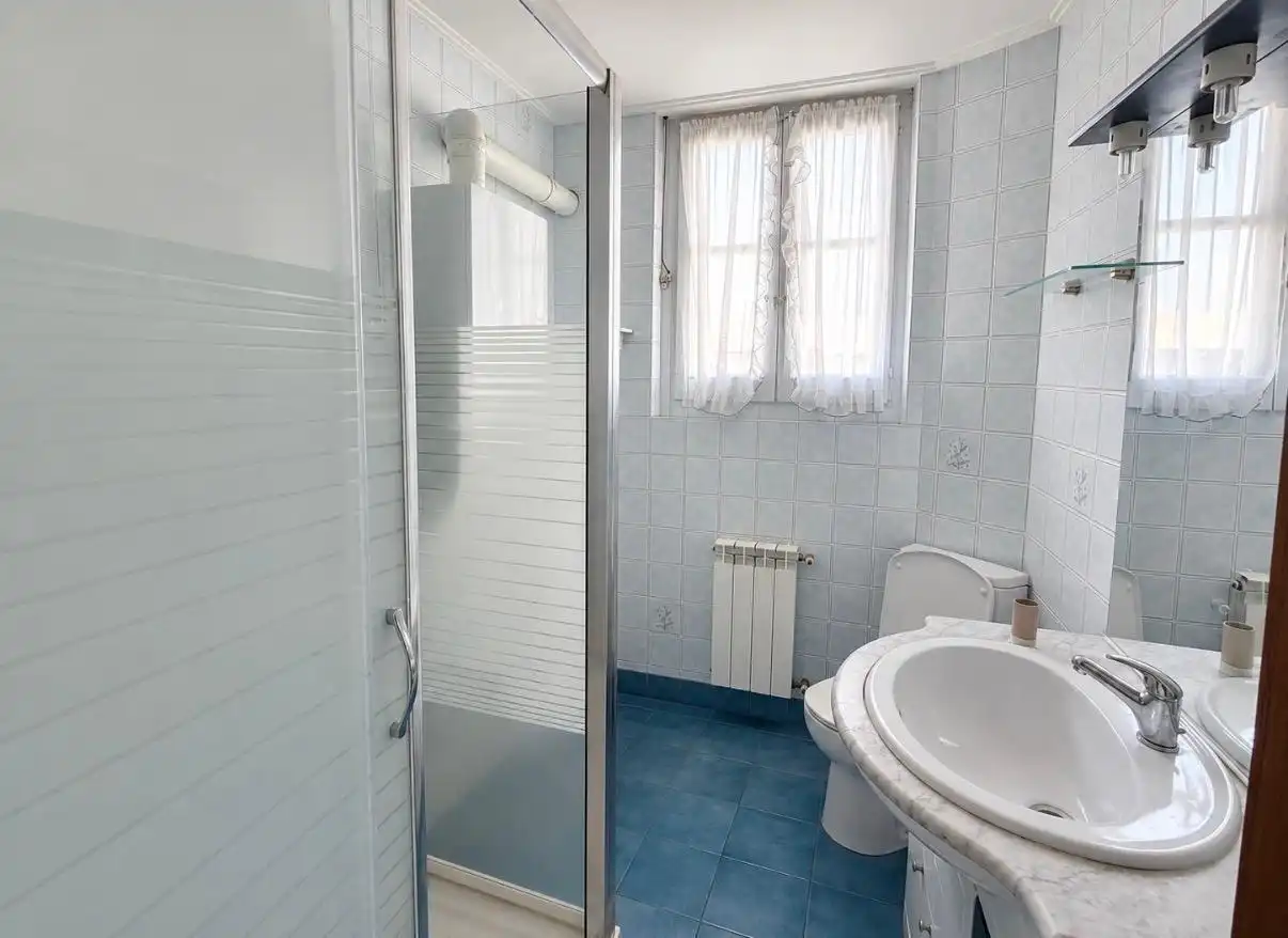 Flat with terrace for sale in Calle Calle Paulino Caballero, imagen 8