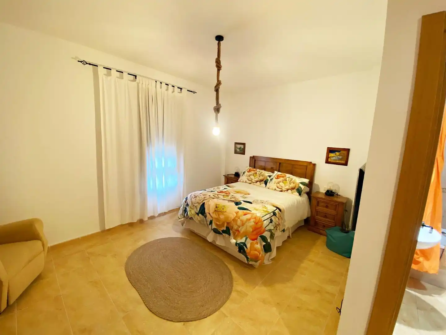 Casa amb terrassa en venda a Calle El Ejido, imagen 7