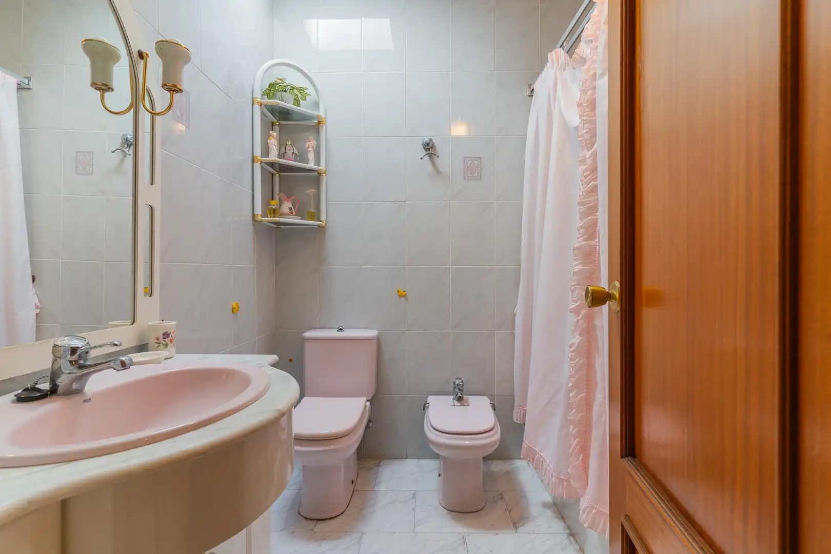 Bathroom of Detached homes for sale in Chiclana de la Frontera