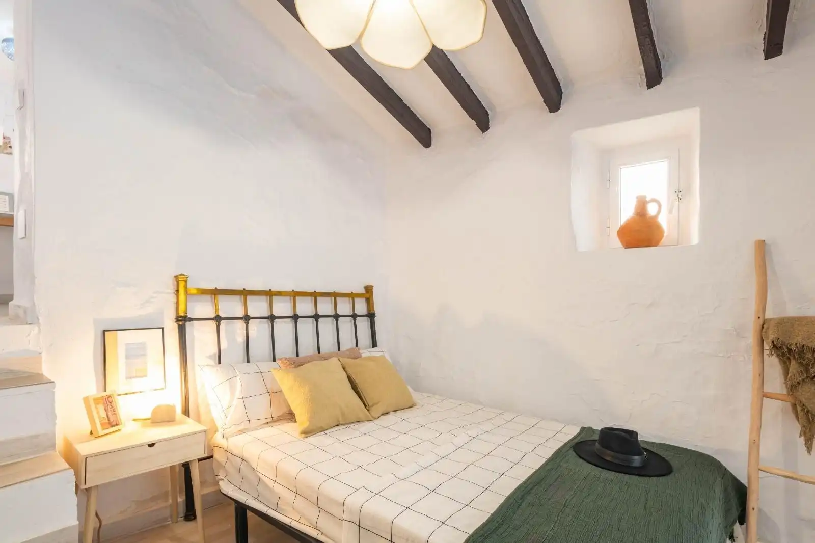 Bedroom of Country homes for sale in Moclinejo  with Air Conditioner, Private garden and Terrace
