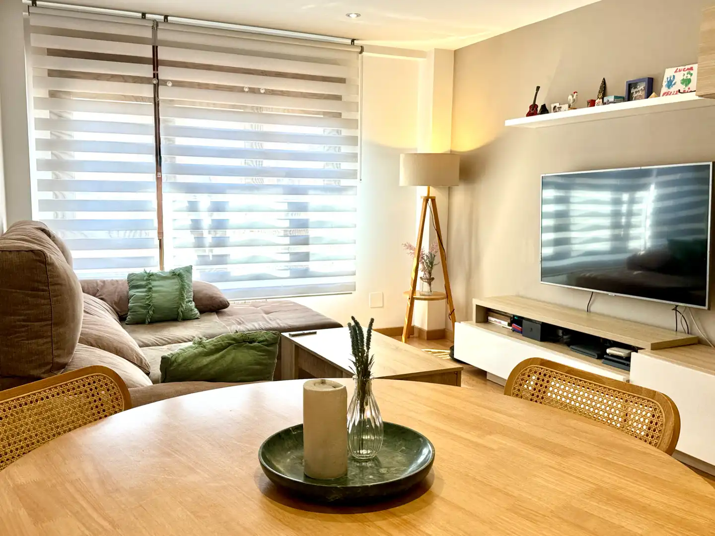 Sala de estar de Piso en venta en Gijón  con Calefacción, Parquet y Horno
