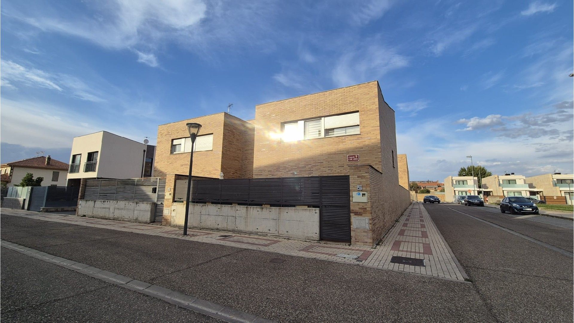 Exterior view of House or chalet for sale in Palencia Capital  with Heating