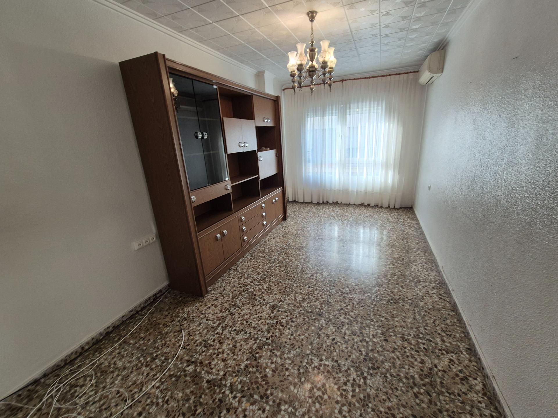 Wohnung zum verkauf in Plaza de Toros - Avenida Chapí - Trinquete  , Elda