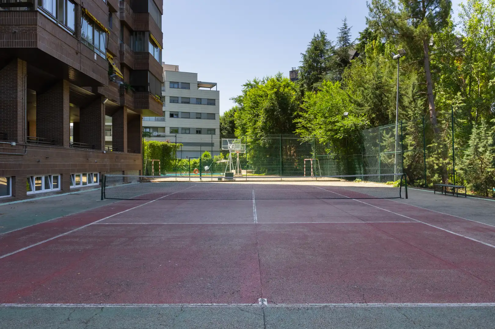 Vista exterior de Piso en venta en Madrid con Aire acondicionado, Calefacción y Jardín privado