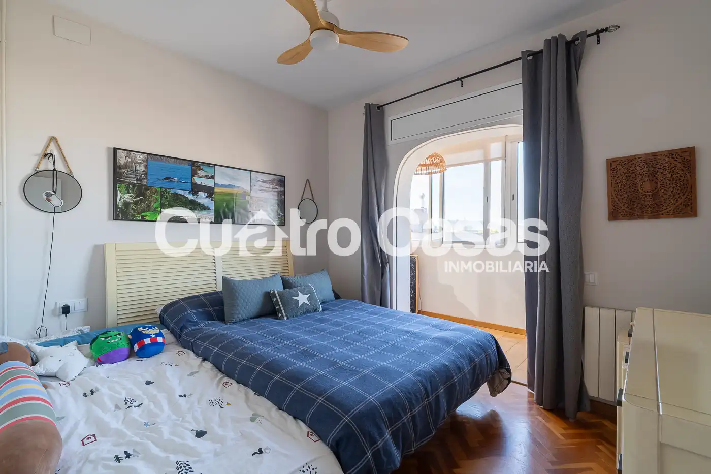 Habitación de Ático en venta en Barcelona con Aire acondicionado, Calefacción y Amueblado