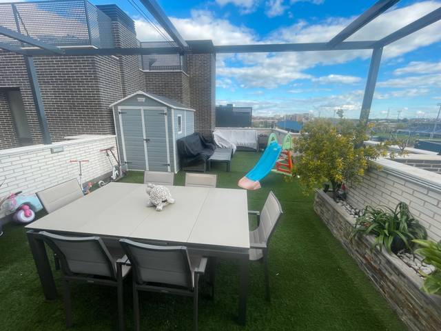 Piso en Venta en Universidad - Hospital