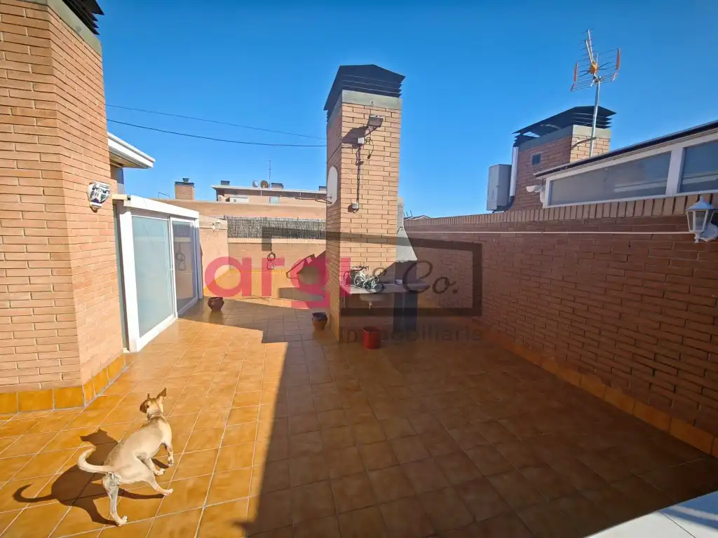 Terraza de Ático en venta en Viladecans con Terraza y Balcón