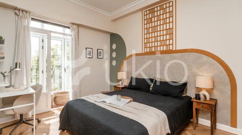 Foto 4 de Apartament de lloguer a Calle de Los Reyes Magos, Niño Jesús, Madrid