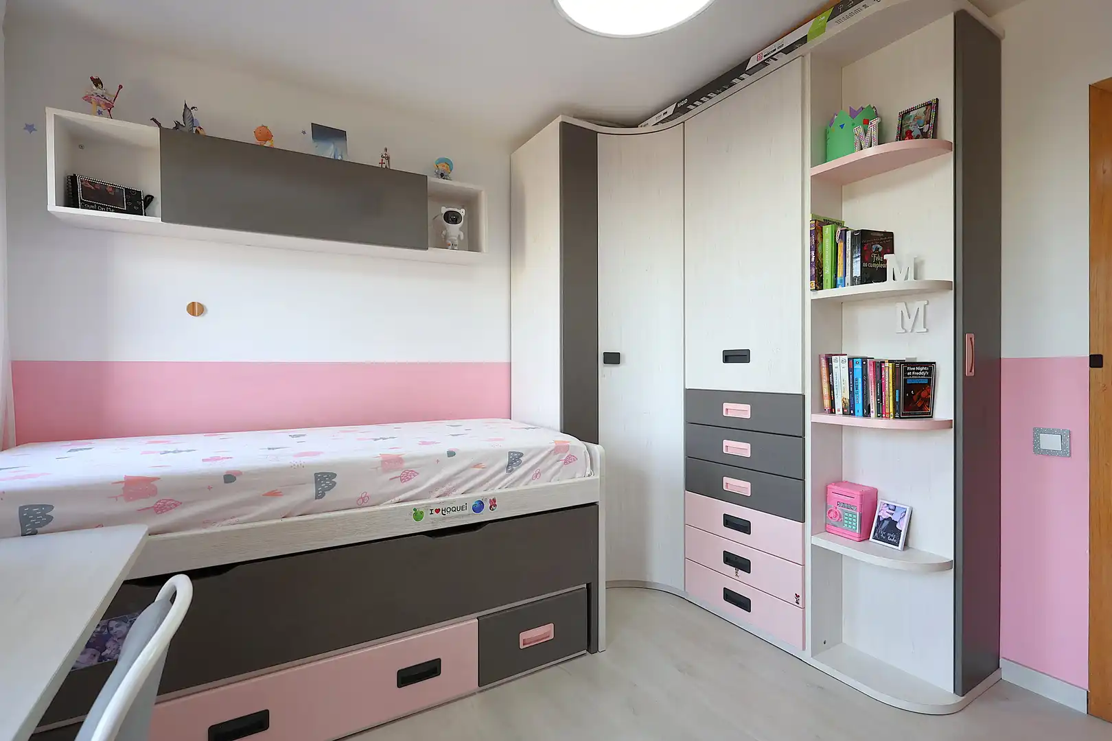 Flat for sale in de Lluís Muncunill, Zona Esportiva