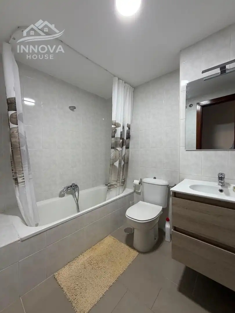 Flat for rent in Avenida Vicente Aleixandre, Sector Plaza de Toros