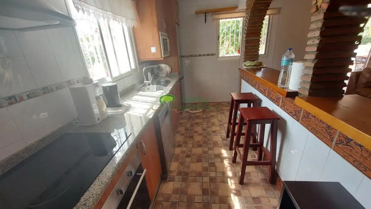 Cuina de Finca rústica de lloguer en Algarrobo amb Terrassa, Traster i Moblat