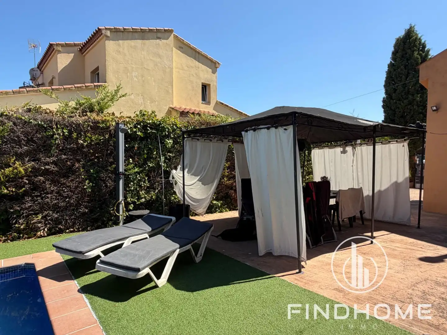 Terrassa de Casa adosada en venda en Avinyonet de Puigventós amb Aire condicionat, Calefacció i Jardí privat