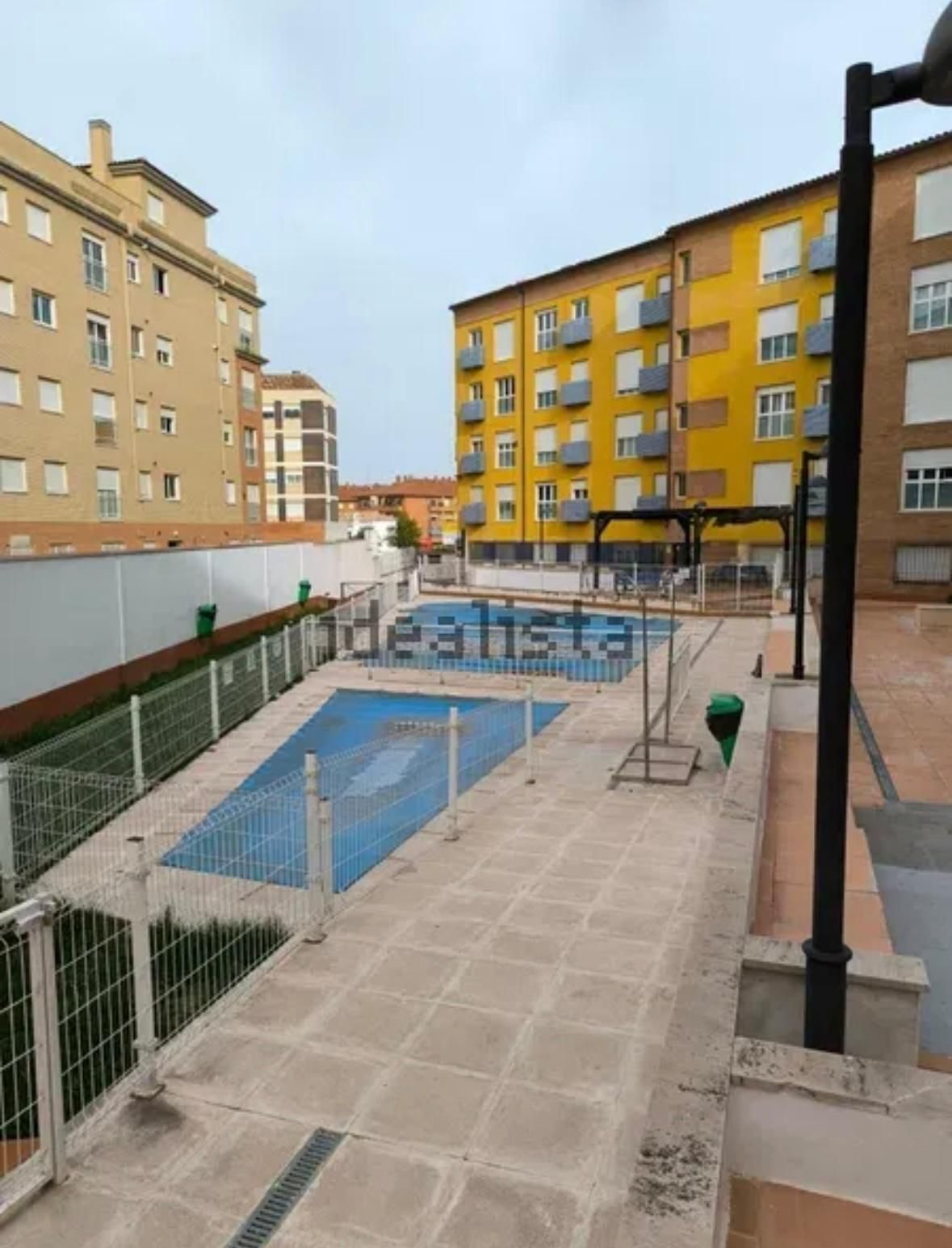 Swimming pool of Flat for sale in Ocaña  with Parquet flooring, Storage room and Community pool